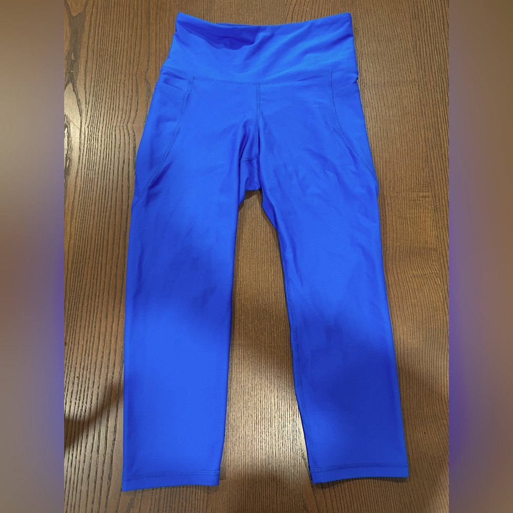 Old Navy Active High Rise Go Dry Leggings - mid length, pocket - M